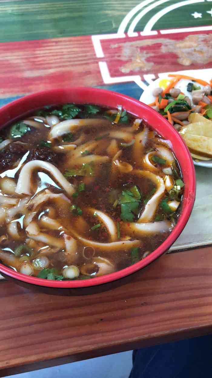 铁蛋鸡汤刀削面(大东店)-"他家位置还是很好找的,就在沈铁路沿线,大.