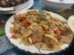 -古榕农庄·桑拿簸箕菜·招牌泥焗鸡(清远长隆店)