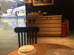 -星巴克(浦东机场T2到达店)