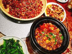 -万重锦·人文川菜馆(骡马市店)