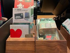 -星巴克(青岛火车北站候车大厅店)