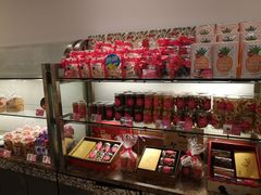 零售区-味多美(上南路店)