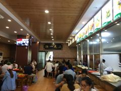 大堂-清真高老大牛排胡辣汤(嵩山路总店)