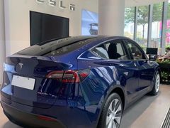 -TESLA 特斯拉(广州天环广场体验店)