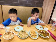 -惠丰门丁肉饼店