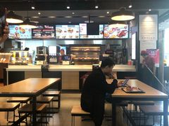 大堂-百富烤霸 烤鸡汉堡(长江路店)