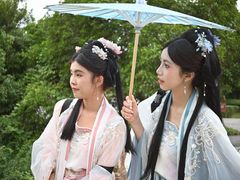 -汉仪华裳汉服旗袍·摄影写真馆(乌镇西栅店)