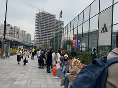 -上海体育馆(地铁站)