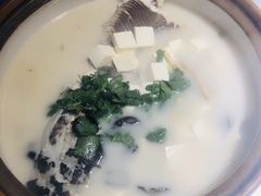 -姜君·千岛湖鱼头馆(浦东大道店)