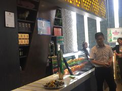 -重庆德庄火锅(体育中心店)