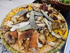 -草墩罗非鱼庄•野生菌•腊排骨(七星街上段店)