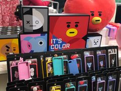 -line friends(明洞旗舰店)