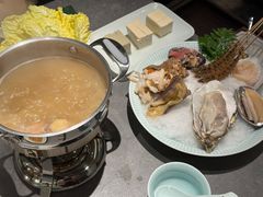 -鼎鼎香·港式火锅(北京SKP店)