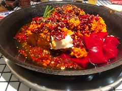 九宫格红汤锅-董眼镜火锅(洪崖洞总店)