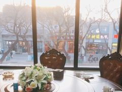 靠窗位-王胖子驴肉火烧(东四旗舰店)