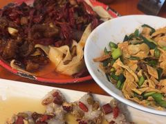 -柴窝堡22号辣子鸡·传承新疆菜