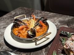 -LESCEDARS Brasserie Bistro香柏树