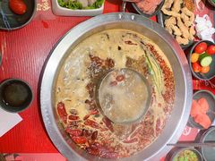-谭鸭血老火锅·匠心(环球港旗舰店)