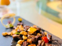 金蒜牛肉粒-江滨壹号艺文空间复合餐厅(闽江大道店)