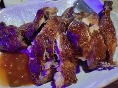 招牌脆皮鸡-琶醍壹号•潮菜江景餐吧