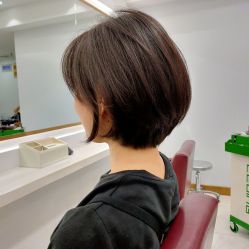 -镁连社·美联社