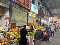 -曼阁市场水果批发市场