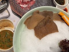 -红鼎豆捞·非遗鲍皇汤火锅(宝丰路店)