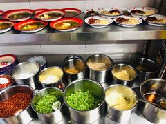 -咏勝锑锅麻辣烫(净居寺路总店)