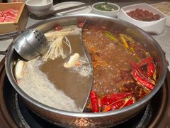 -菌自在·云南野生菌火锅(长安万达店)