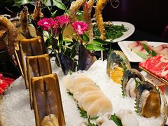 -鲜入唯煮·港式海鲜牛肉火锅(金宝街店)