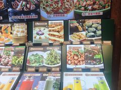 -湘力力小院·鱼汤泡饭(枫林路店)