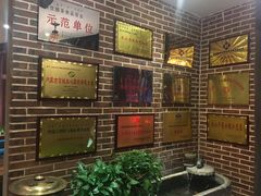 -蒙亨·手把肉·蒙古包文化主题餐厅(天恒广场店)