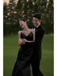 -樱花婚纱摄影