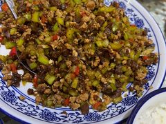 黑三剁-蜗牛小馆醉乡民谣云南菜(惠新西里店)