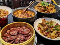 -川流不息·地道川菜·小龙虾(松东路店)