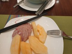 -月色西餐厅·海鲜刺身·烧烤(科学城保利郡雅酒店)