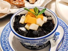 -蝴蝶里·粤菜·点心(滨江龙湖店)