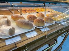 -皇冠 · 玛莉奥(丽江店)