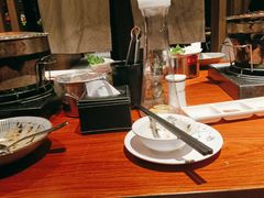 -山之屋炭火烧肉·生啤畅饮(大朗万科中央公园店)