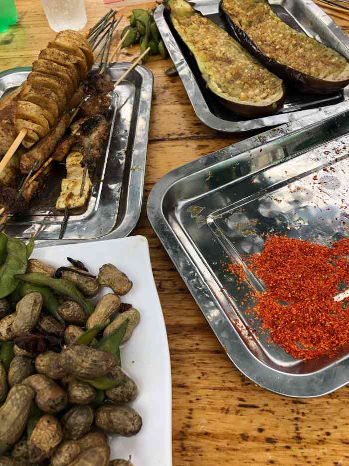 马坡烧烤(国基路店)-"这次没有口福吃到羊蝎子,只好点了一份羊排.