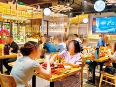 -记忆串城·东北烧烤·小龙虾·大型团建(南油店)