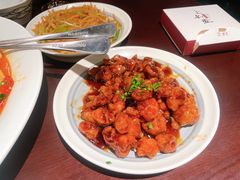 -上名堂·鱼头好吃(体育场路店)