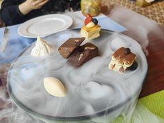 -香格里拉鱼跃地中海西餐厅·牛排披萨