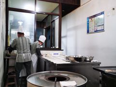 大堂-桥里桥烧饼铺