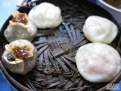 汤包水水的-苓记南京鸭血粉丝.皮肚面(县东巷店)