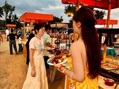 -亚龙湾希尔顿自助餐厅·海鲜·烧烤·沙滩BBQ·现场乐队