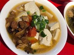 -蓝田九大碗民俗食府(蓝田店)