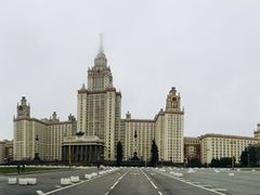 -莫斯科大学