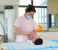 -艾薇朵朵全套房月子中心(江宁店)