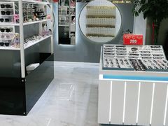 -沫芮眼镜·蔡司·依视路·尼康明月(环创店)